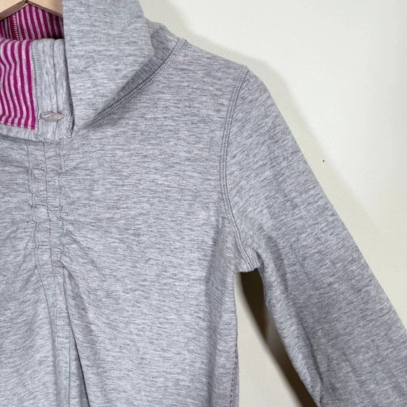 LULULEMON IN A CINCH REVERSIBLE PULLOVER - Picture 6 of 14